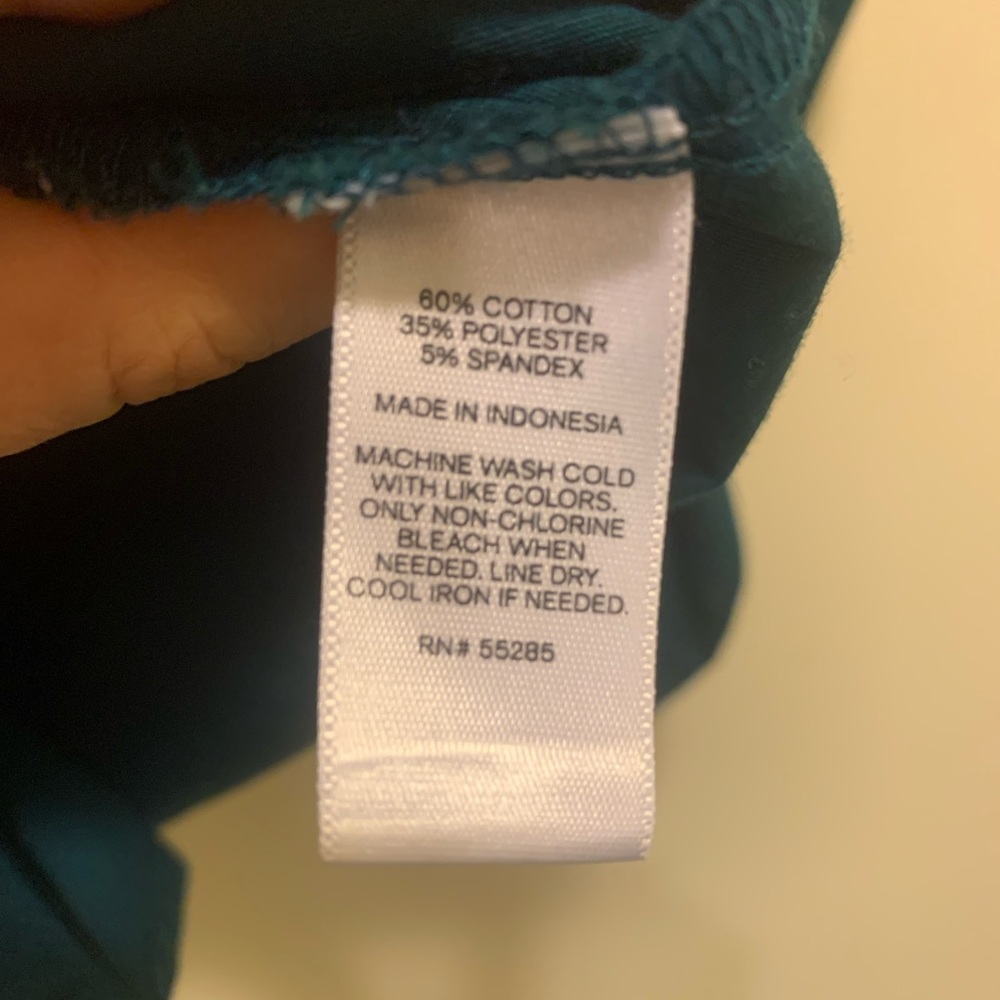 Stretchy Express button down - Picture 4 of 4
